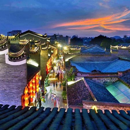 Wing Hotel Guilin - Central Square Exteriör bild